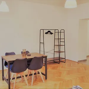 https://real-living-apartments-1160.vienna-besthotels.com